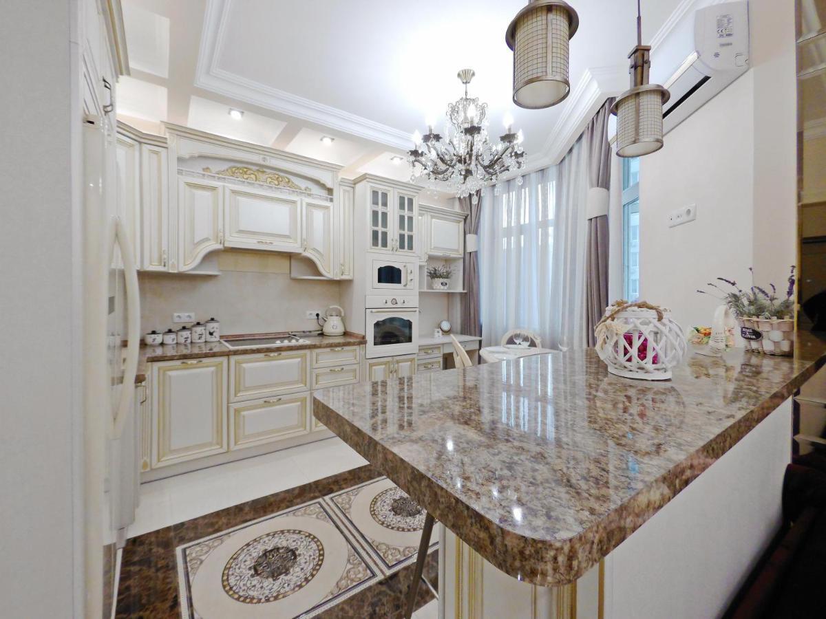 Сказочно Волшебная Квартира Соломенском Районе Добробут Kiev Extérieur photo